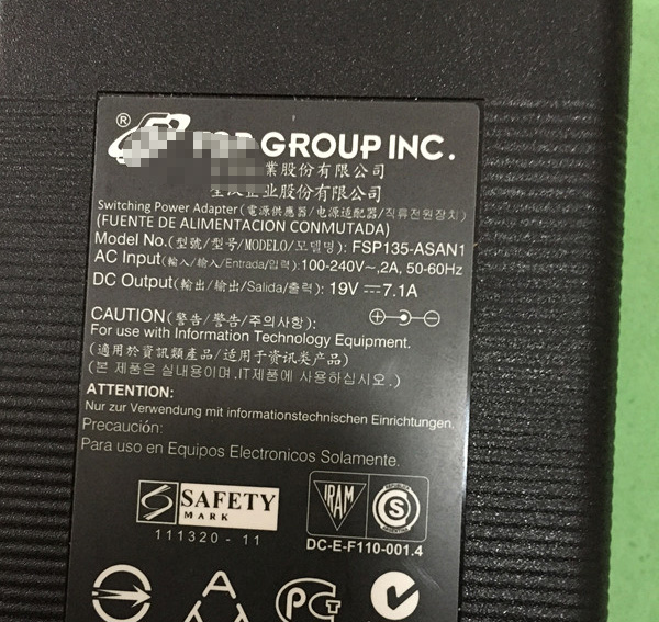 *Brand NEW*FSP135-ASAN1 MSI FSP 19V 7.1A AC Adapter 5.2*2.5mm Power Supply