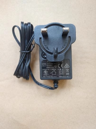 *Brand NEW* ICP30-090-3000 9V 3000MA AC ADAPTER Power Supply