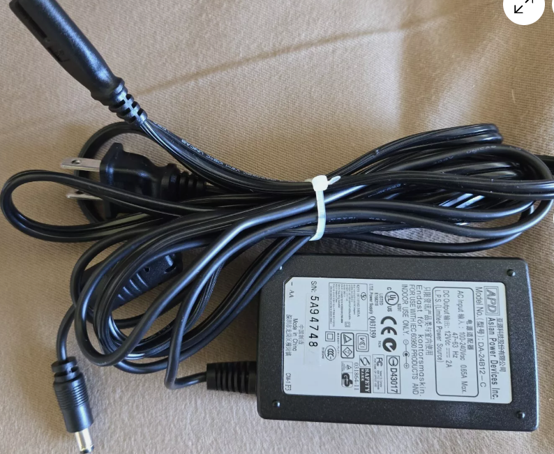 *Brand NEW*APD DA-24B12 Input:100-240VAC Output: 12VDC 2A AC Adapter Power Supply