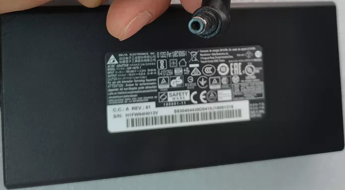 *Brand NEW*Genuine DELTA 19.5V 9.23A ADP-180TB F 180W AC Adapter For MSI GS75 Stealth 9SE RTX2060 Power Supply