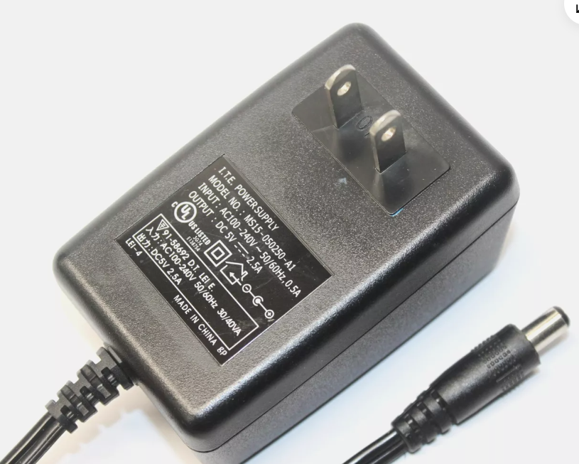 *Brand NEW*Generic ITE Output DC 5V 2.5A AC Adapter MS15-050250-A1 Power Supply