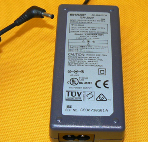 *Brand NEW*22V-2.045A ( 51W ) AC Adapter SHARP EA-J02V Power Supply