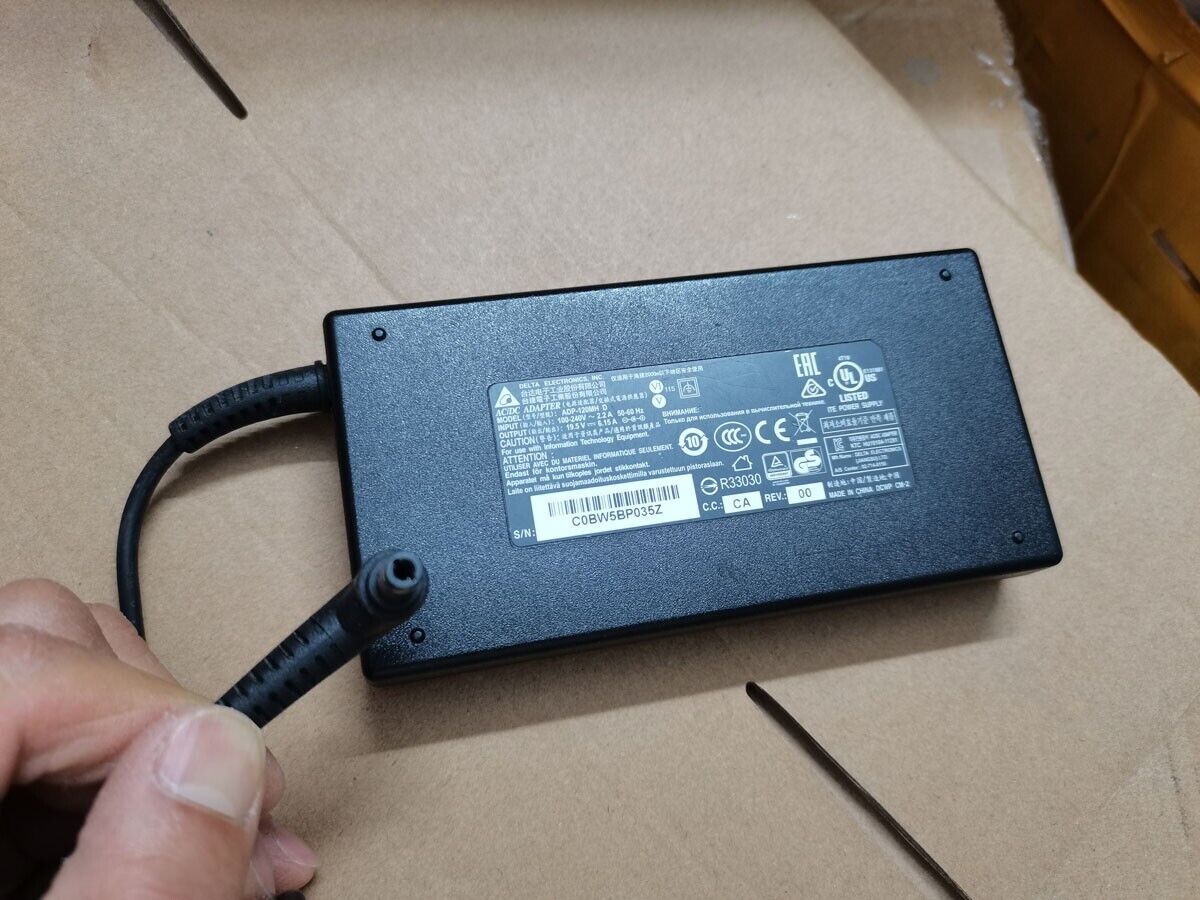 *Brand NEW*Genuine Delta ADP-120MH D S93-0403240-D04 19.5V 6.15A 120W AC Adapter For Sager Clevo P151SM1 Power